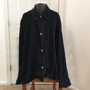 Women’s NWT Blue Velvet Long Sleeve shirt Sz L